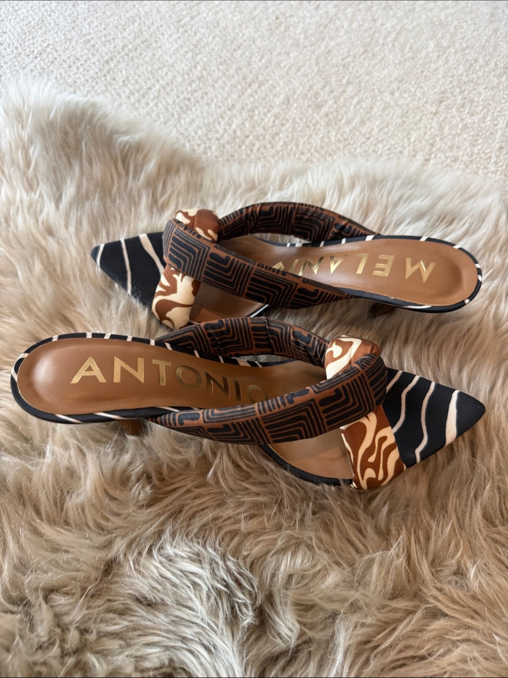 Antonio Melani Brown Patterned Pointed Toe Slide Sandals - Picture 4 of 4